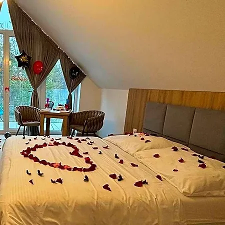 Eden Premium Sauna, Jacuzzi Władysławowo